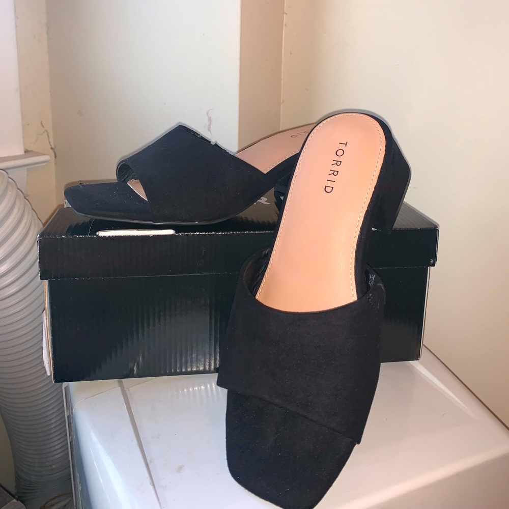 Square Toe Mule Heel